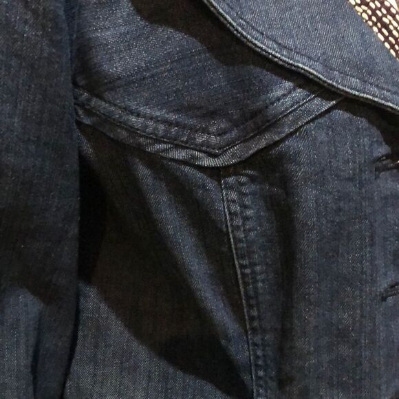 Medium Jean Jacket  - Picture 3 of 4